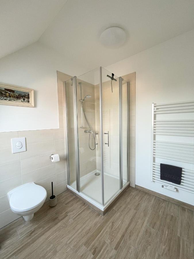 Ferienwohnung Kamrath Mit Wunderschoenem Ausblick Neuruppin Exterior foto